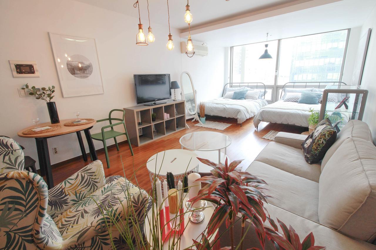 Gangnam House 7 *